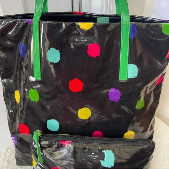 Kate Spade ♠️ tote and pouch Set EUC - Picture 2 of 9